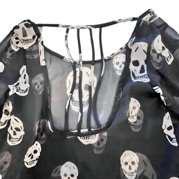 Vintage Havana- Sheer Skull Pattern Blouse - Picture 3 of 6